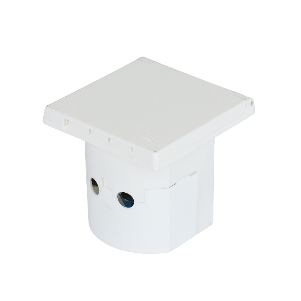 CEE Caravan Power Supply Plug  - đánh giá và giá Outdoor Power Extension